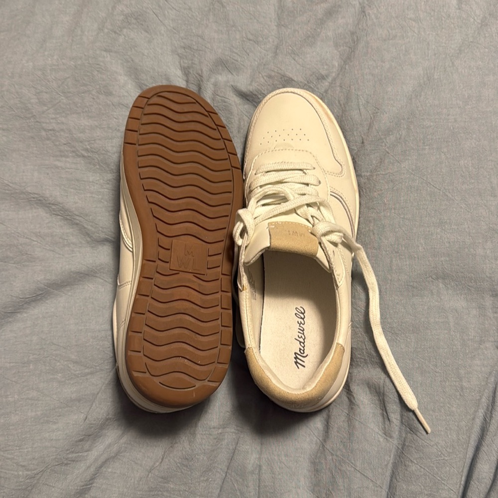 Madewell sneakers size 9